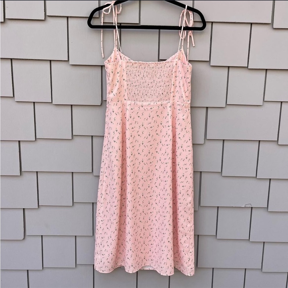 Backyard Roses Dress - Picture 4 of 8